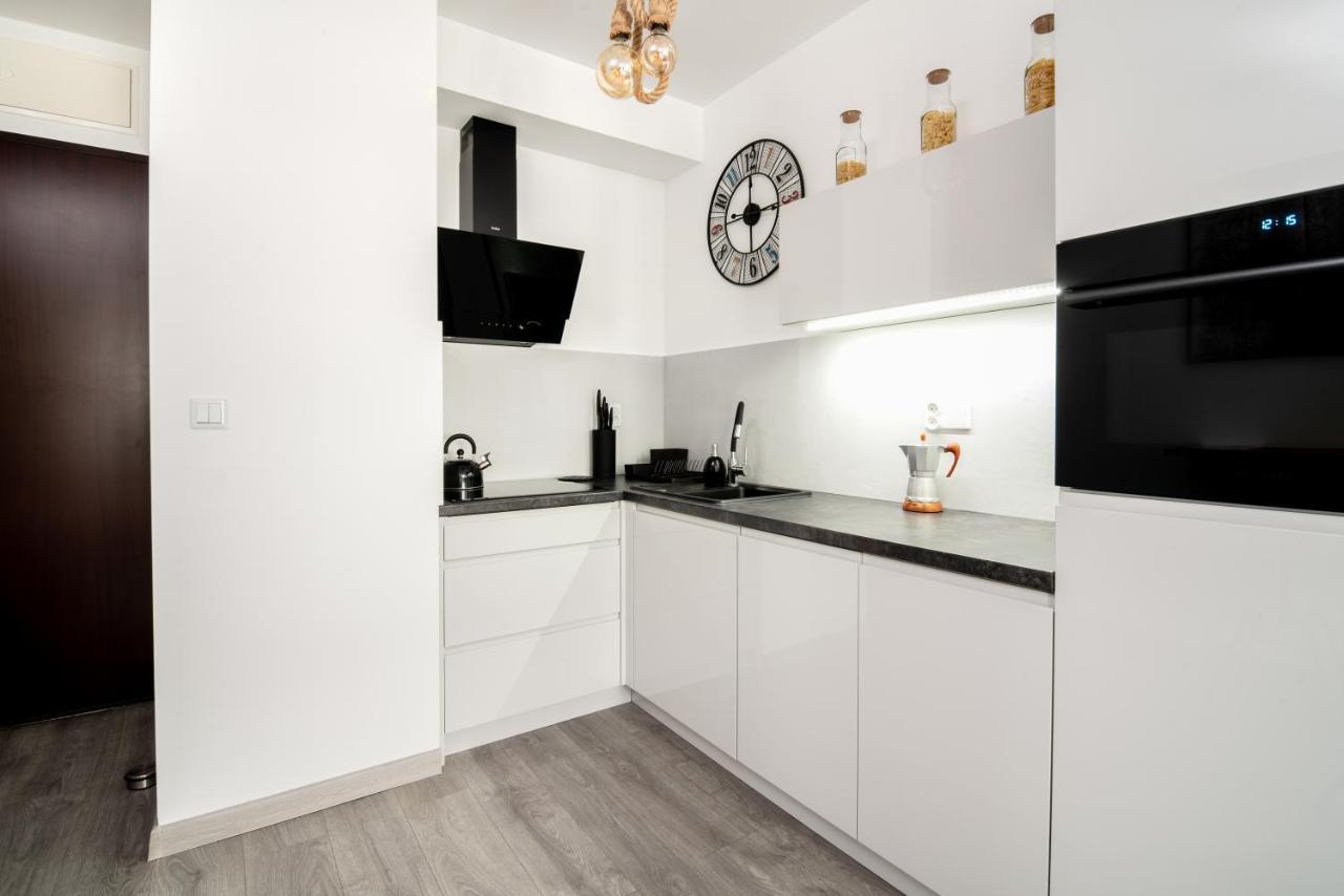 Unique Apt Eve - Free Garage Красков Екстериор снимка